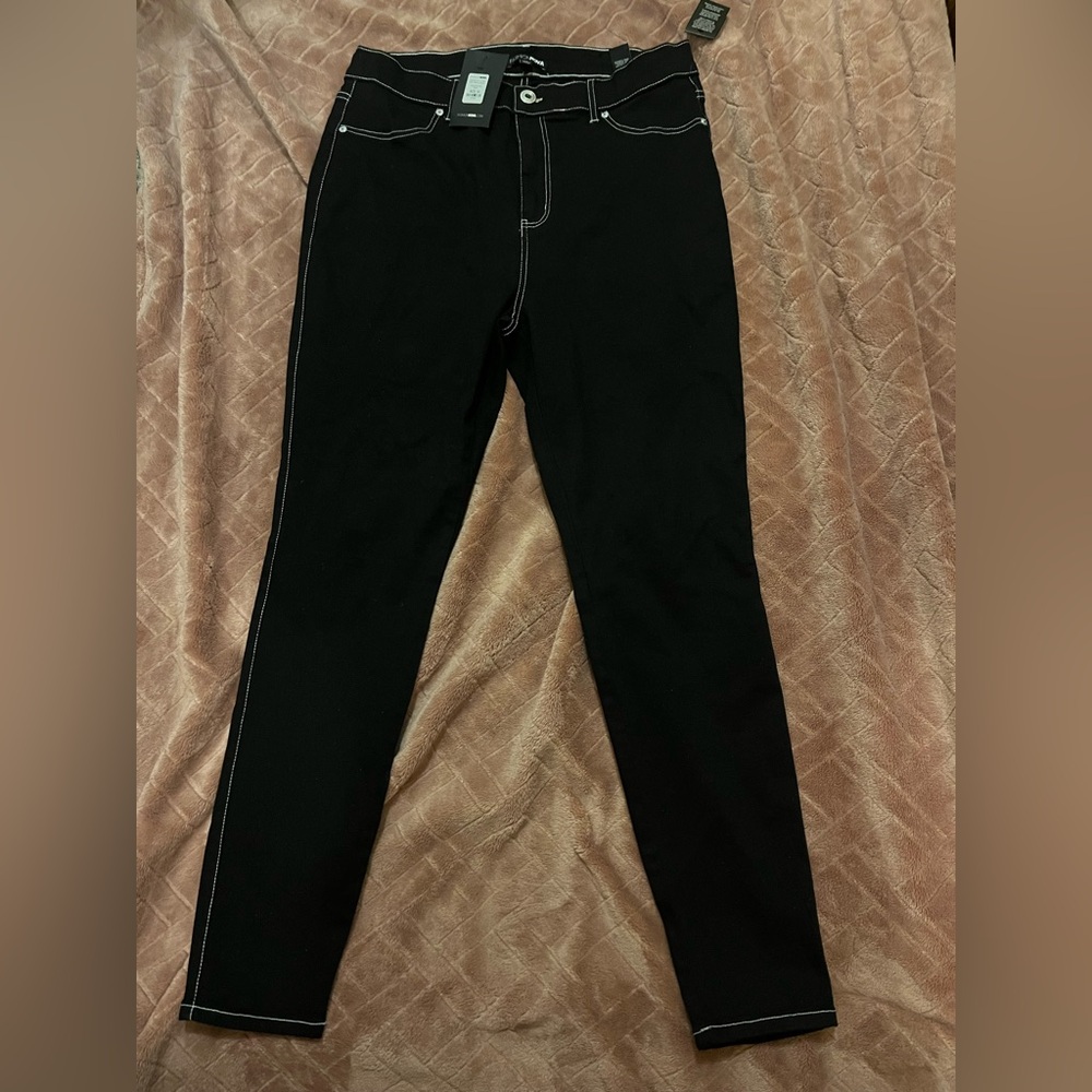 Fashion Nova Curve Black Skinny Jeans